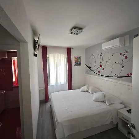 Nirvana Rooms&apartments Gasthuis Split