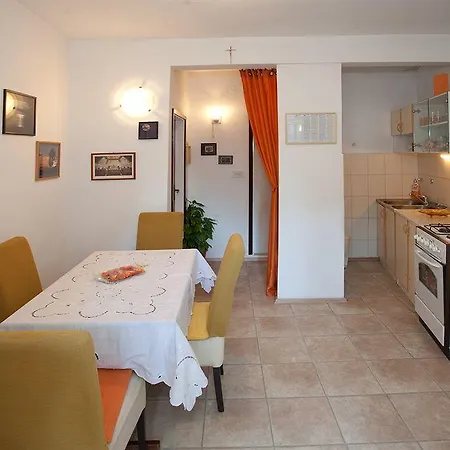 Nirvana Rooms&apartments 3*