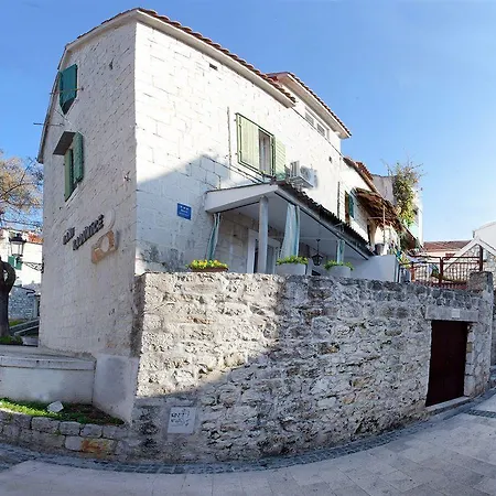 Nirvana & 3* Spalato