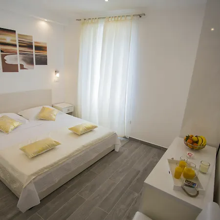 Nirvana Rooms&apartments Gasthuis Split