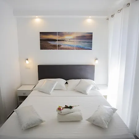 招待所 涅盘客房及公寓酒店