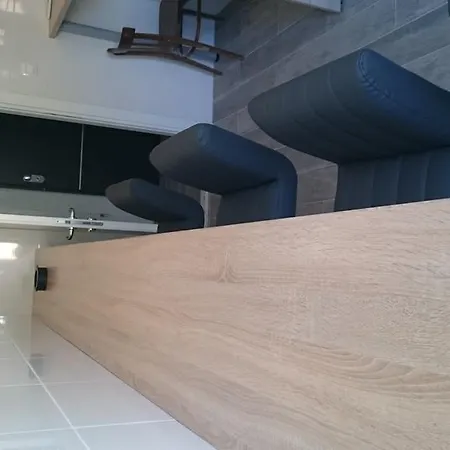 招待所 涅盘客房及公寓酒店 斯普利特