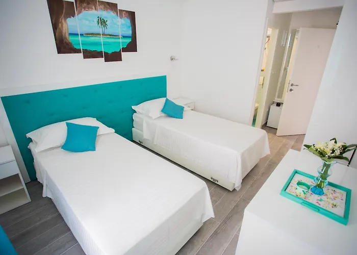 Nirvana & Pensionat Split