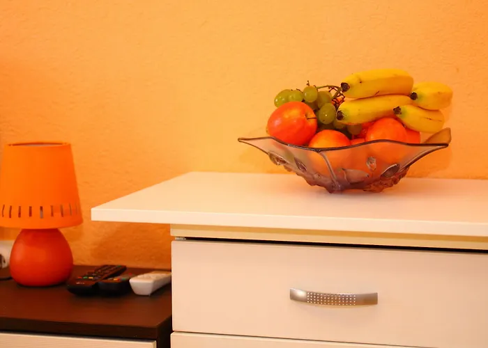 Nirvana & Pensionat 3*