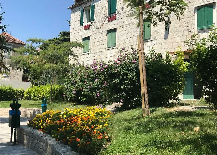 Pensionat Nirvana & 3*